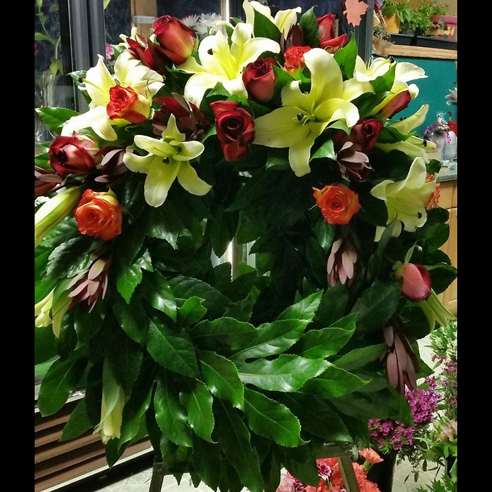 Regal Wreath