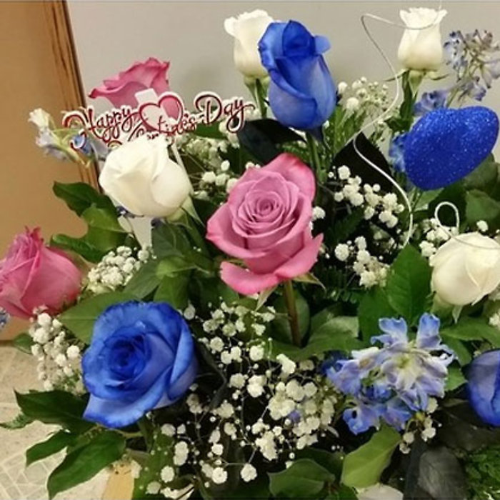 1 Dozen Roses Mixed Colors