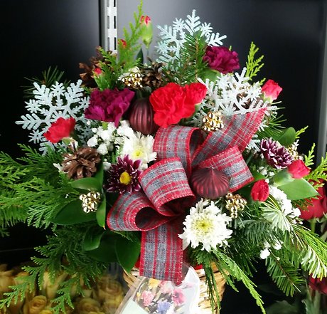 Small Christmas Baskets