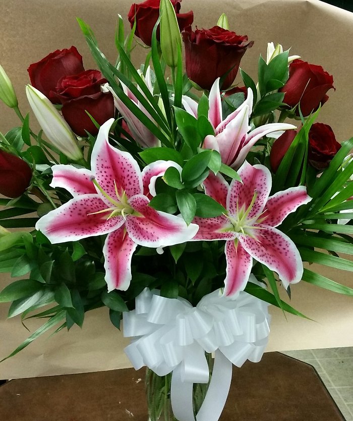 Lilies & Roses